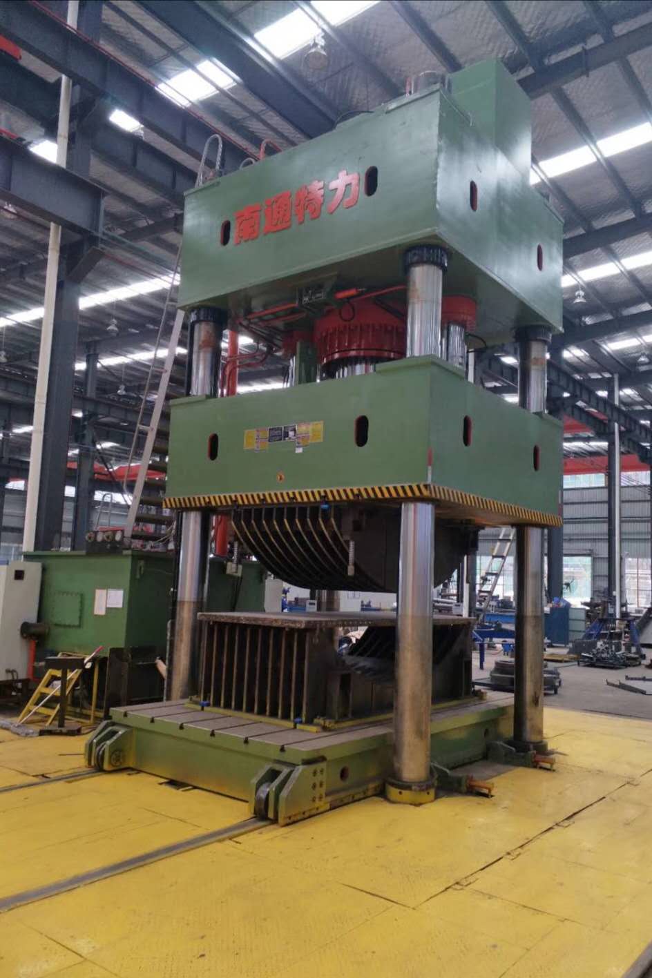 四柱液壓機(jī)的用途及常見故障講解